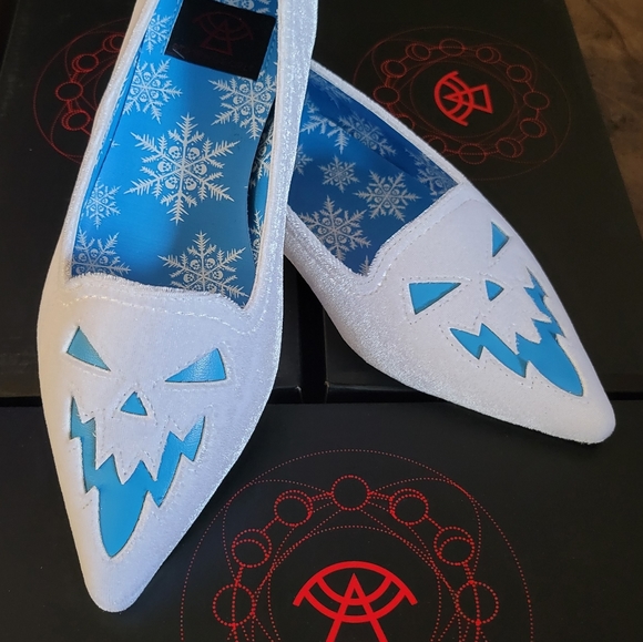 StrangeCvlt - Dagger Snow Jack - size 6 - Picture 2 of 3